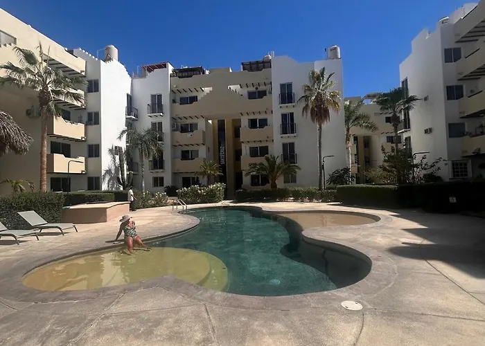 Cabo Getaway Pool 2 Bedrooms Apartment